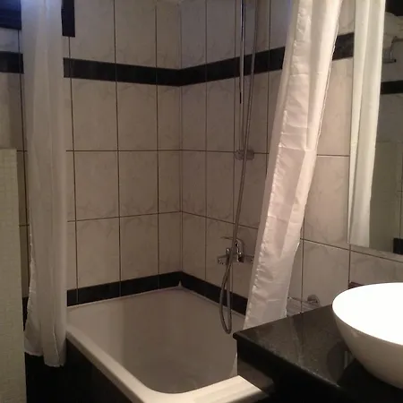 Orfeas Otel Kalampáka