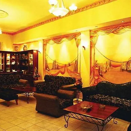 Orfeas Отель Калампака